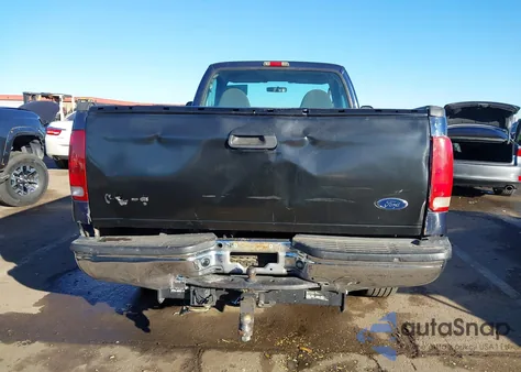 2003 Ford F-250 Xl/Xlt z USA, uszkodzony, nr VIN 1FTNF20L43ED70188